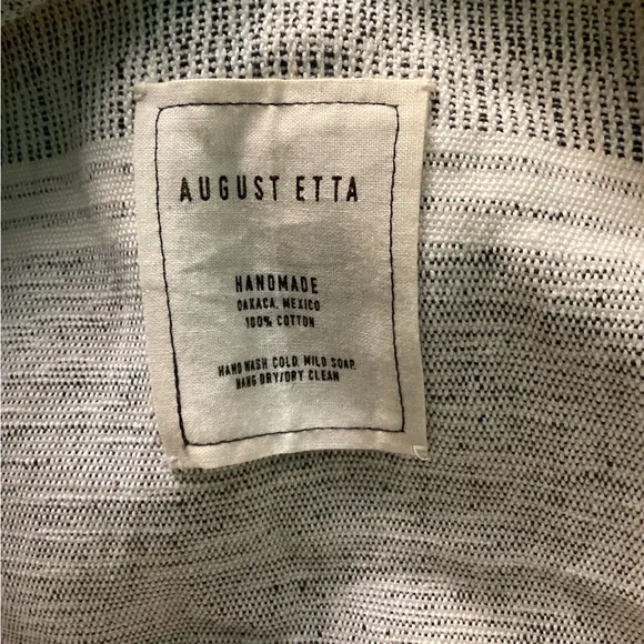 💥PRICE DROP💥 The Etta Tunic - Picture 6 of 6